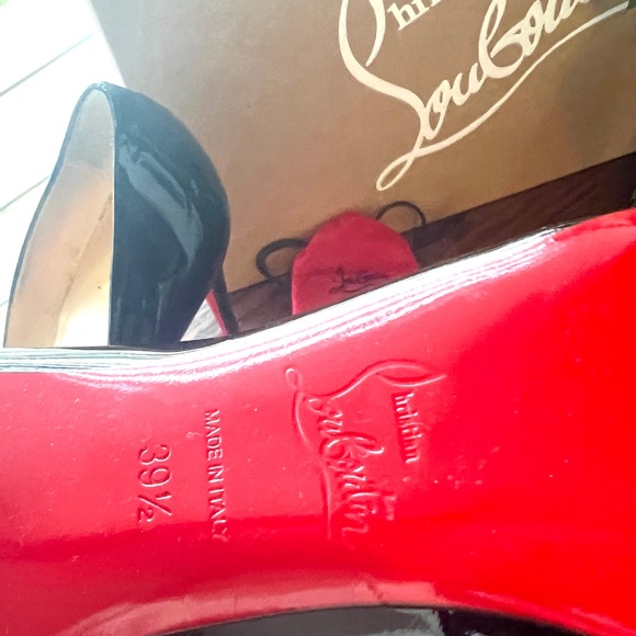 Christian Louboutin Pumps - Picture 2 of 4